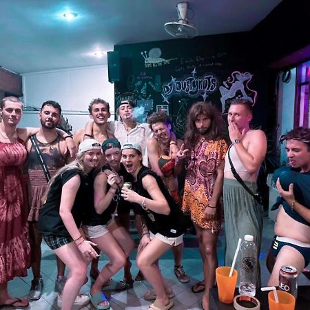 Revolution Hostel Čiang Mai Exteriér fotografie