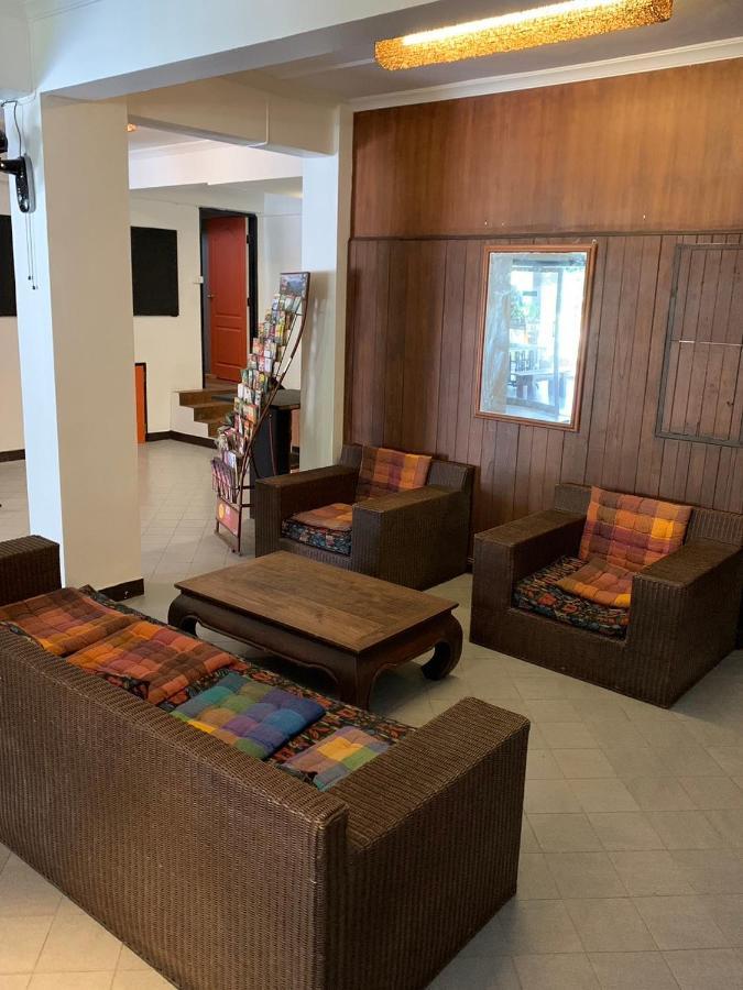 Revolution Hostel Čiang Mai Exteriér fotografie