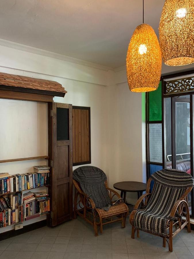 Revolution Hostel Čiang Mai Exteriér fotografie