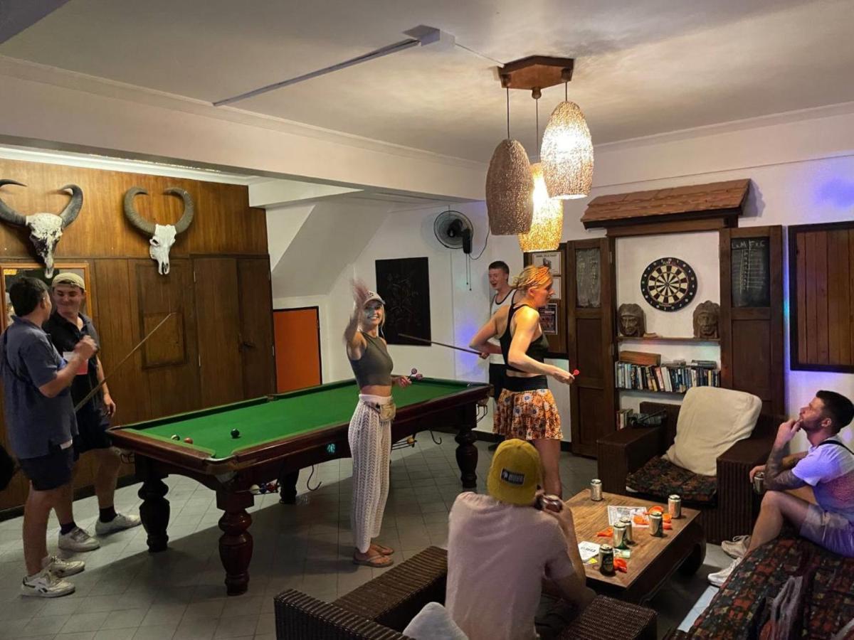 Revolution Hostel Čiang Mai Exteriér fotografie